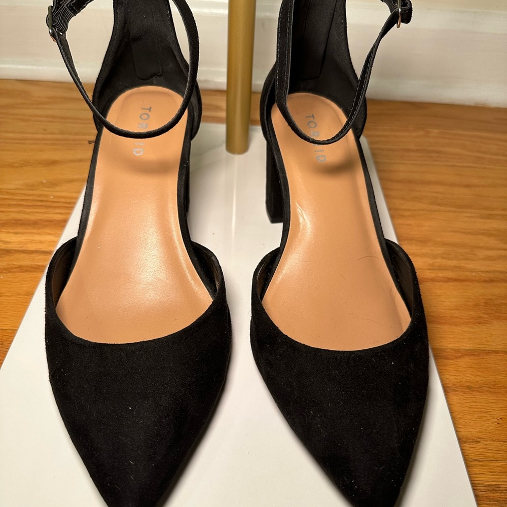 Torrid Wide Width Black Pointed-Toe Ankle-Strap Block Heels